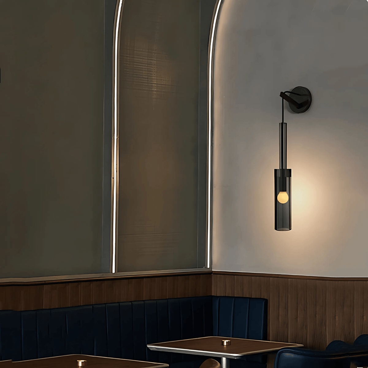 Moderní závěsná lampa s trubicovým stínidlem