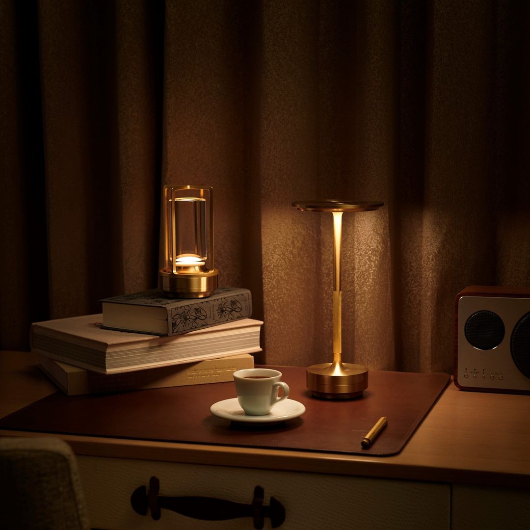 Cylindryczna Lampa Latarnia Stołowa LED Bezprzewodowa Dotykowa