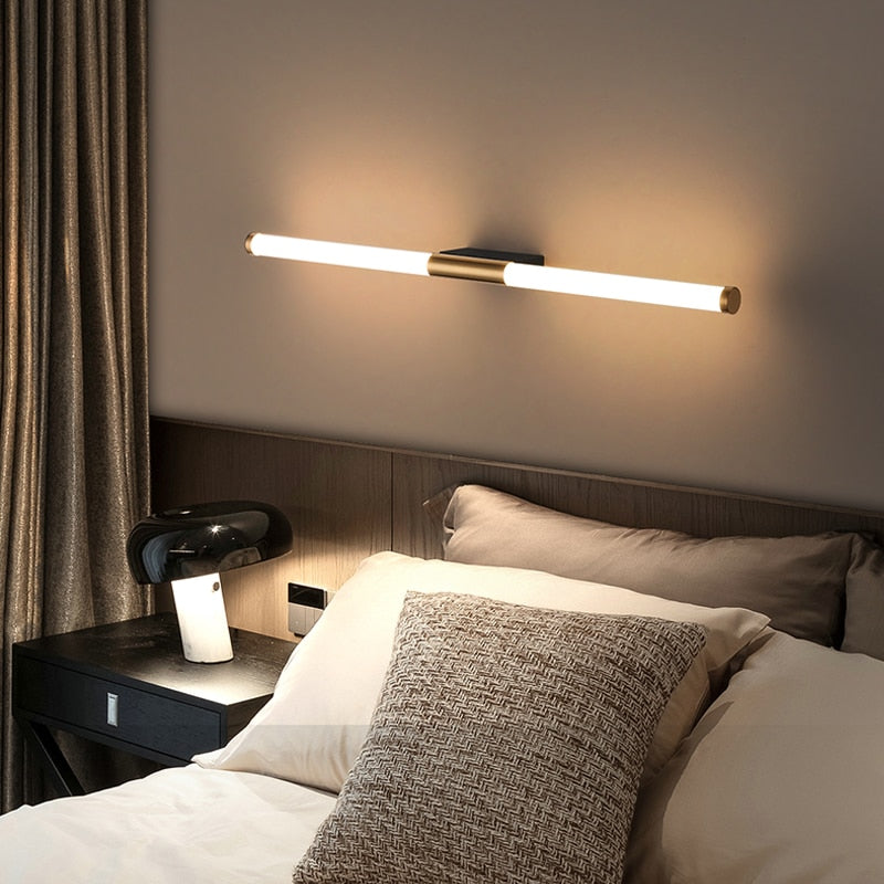Aplică LED liniară, lampă de perete modernă