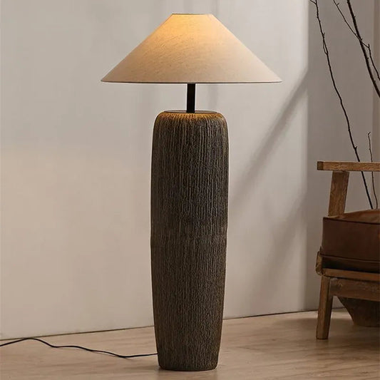 Lampa Podłogowa Japandi Z Organiczną Formą