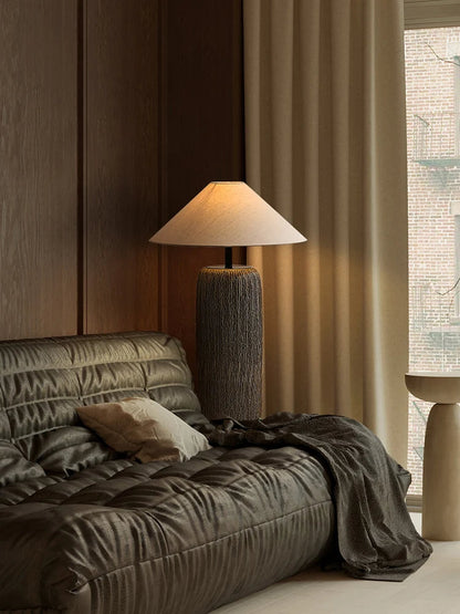 Lampa Podłogowa Japandi Z Organiczną Formą