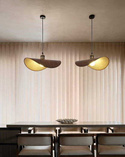 Lampă suspendată cu LED, cu formă organică