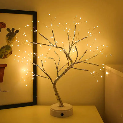 Dekorativní noční LED lampička ve tvaru stromku s ohebnými větvemi