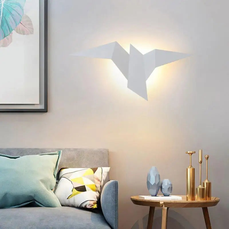 Moderní LED nástěnná lampička ve tvaru ptáka s náladovým osvětlením