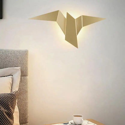 Moderní LED nástěnná lampička ve tvaru ptáka s náladovým osvětlením