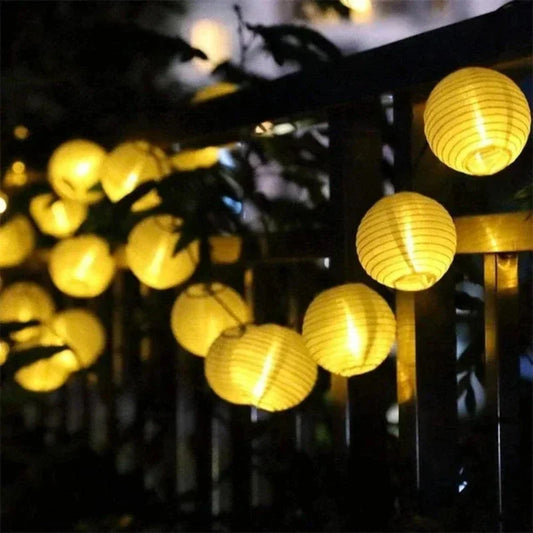 Solarne Lampki Girlanda Ogrodowa Lampiony LED