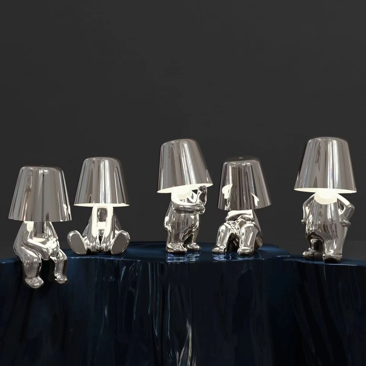 Dekoracyjna Lampa Stołowa LED Figurka