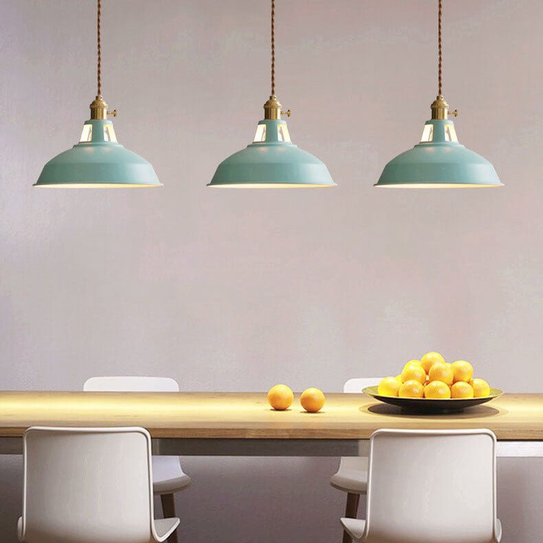 Industrialna Kolorowa Lampa Wisząca z Kloszem Stodoła Lifestyle