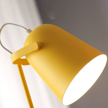Nordic Macaron Color Creative Iron Bucket Design 1-Light Table Lamp Detail