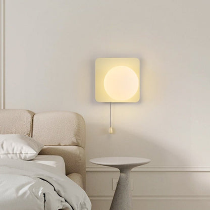 Nowoczesna Geometryczna Żelazna Lampa Ścienna Szklana Kula Front
