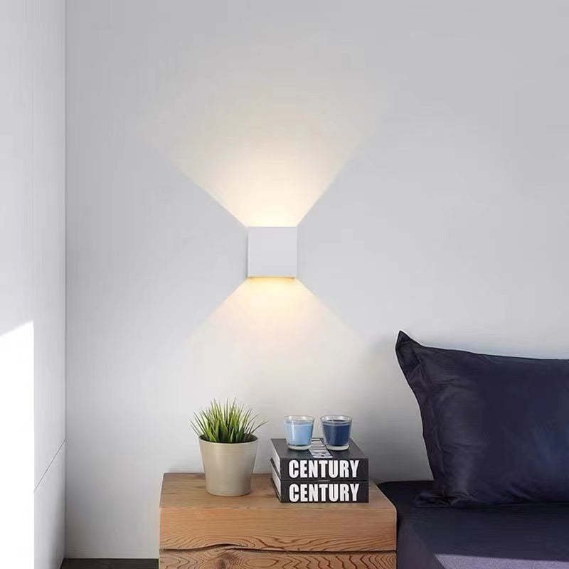 Nowoczesna Regulowana Kwadratowa Zewnętrzna Lampa Ścienna LED Alternate