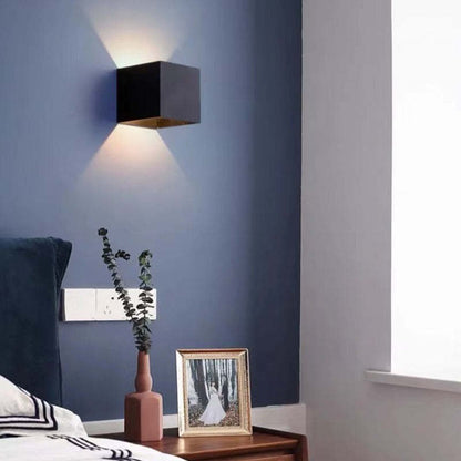 Nowoczesna Regulowana Kwadratowa Zewnętrzna Lampa Ścienna LED Angle