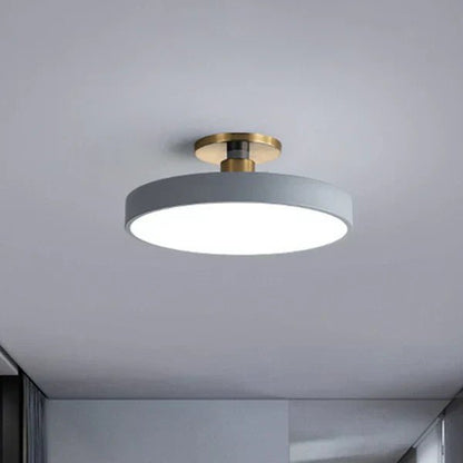 Okrągła lampa sufitowa LED w stylu skandynawskim View 14
