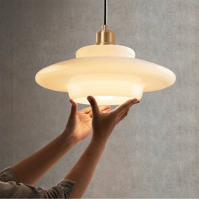 Retro Lampa Wisząca z Mlecznobiałego Szkła Sufitowa Full