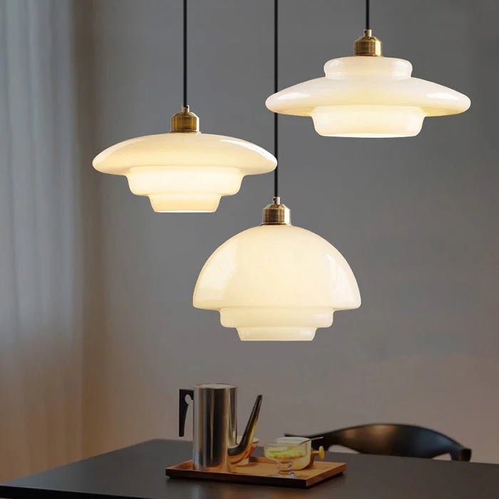 Retro Lampa Wisząca z Mlecznobiałego Szkła Sufitowa Side