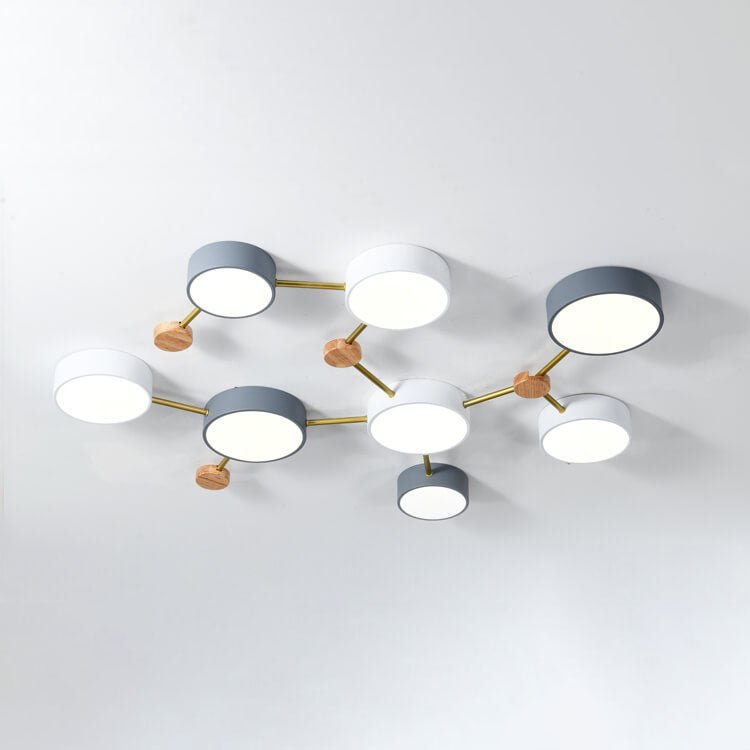 Skandynawski Plafon LED z Drewna Wielokloszowy Detail