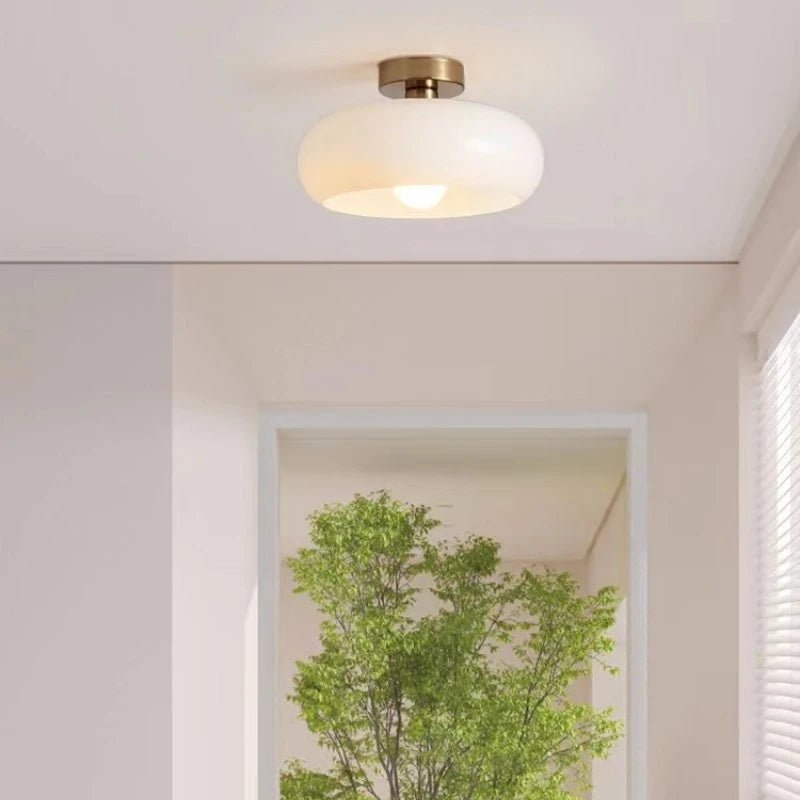 Szklana Lampa Wisząca z Opalizującym Kloszem w Stylu Retro Bauhaus Detail