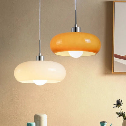 Szklana Lampa Wisząca z Opalizującym Kloszem w Stylu Retro Bauhaus Hero